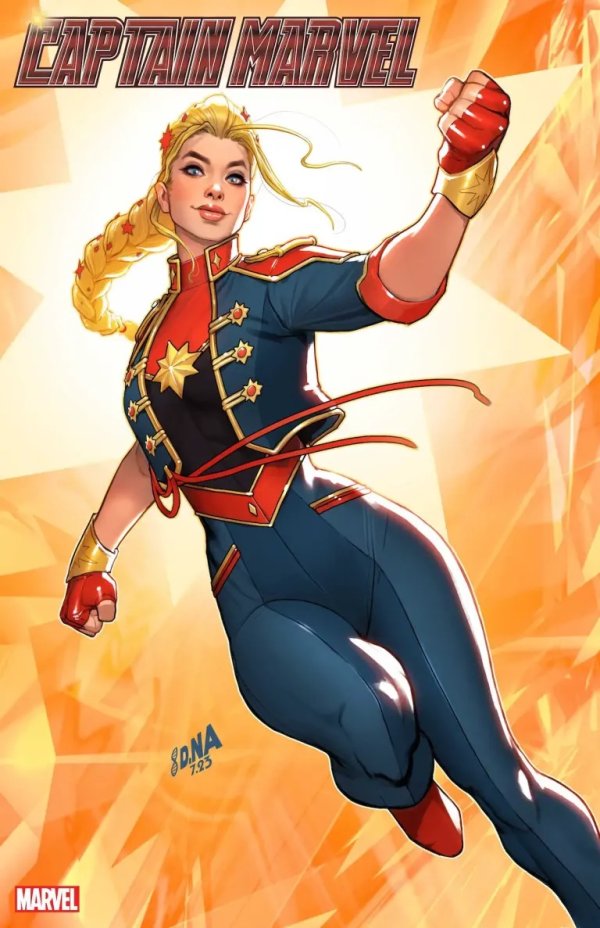 Captain Marvel #1 (Foil)